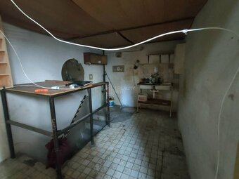 Prenájom: Lukratívny obchodný priestor 76m2 v centre Žiliny - 9