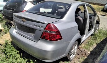 Chevrolet Aveo 1.4 2009 predám MOTOR F14D3, DVERE, KATALYZÁT - 9