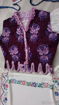 Kroj  Myslava / čepiec, lajblik, oplecko, zástera - 9
