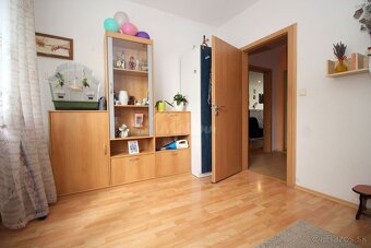 PREDAJ 3 izbový byt 65m² V.okružná Partizánske - 9