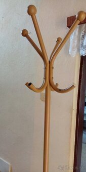 Stojan cd botník športová taška nočná lampa - 9