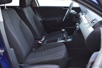 Volkswagen Passat B6 2.0tdi - 9