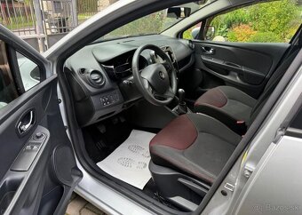 Renault Clio 1,2i/54kw,Klima,Navigace,Tempo benzín manuál - 9