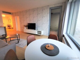 NA PRENÁJOM 2 IZBOVÝ BYT S PARKOVANÍM BRATISLAVA - 9