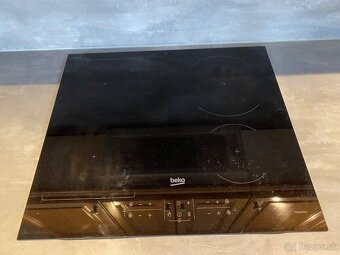 Masívna kuchynská linka z Nemecka so spotrebičmi - 9