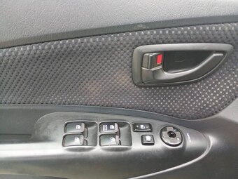 Hyundai Tucson 2.0 CRDi VGT Active - 9