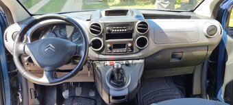 Citroen Berlingo 1,6hdi 2011 82kw panoramatická strecha - 9