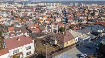 Pozemok pre rodinné bývanie v tichej časti mesta – Slnečná, - 9