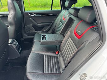 Škoda Octavia Combi 2.0 TSI RS 230PS - 9