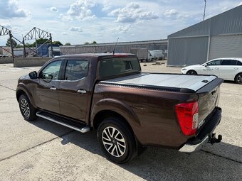 Nissan NAVARA 2,3 Dci 4x4 - 9