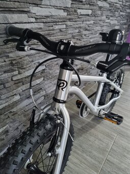 Detský bicykel Early Rider Seeker 16 - 9