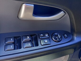 Kia Sportage 1.7 CRDi - 9