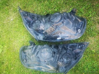 Svetlomety Ford transit tourneo custom - 9