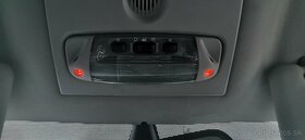 Ford mondeo Titanium 2,0tdci 103kw hatchback - 9