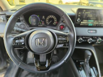 Honda HR-V 1.5 i-VTEC CVT Elegance – SK pôvod, záruka, top v - 9