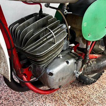 ČZ 250 typ 980 motokros r.v. 1975 - typ 980 - 9