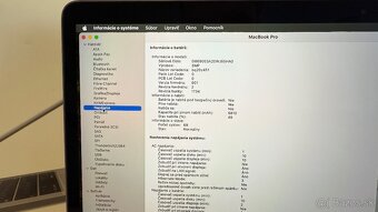 Apple MacBook Pro 15" Retina Touch Bar 2019 - 9