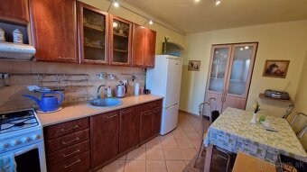 Prenájom 2-izbového bytu blízko centra Levíc - 9