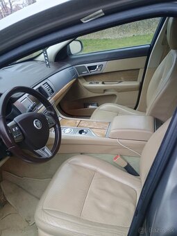 Jaguar XF 4.2 V8 221kW - 9