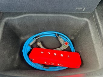 Tesla model 3 SR+ - 9