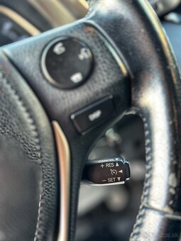 Toyota RAV4 2.0i 4x4 A/T - 9