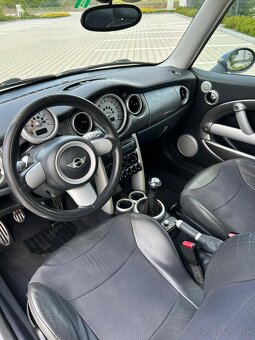 Mini Cooper S 2004 xenony Klima benzin - 9
