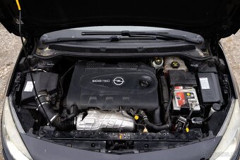 Opel Astra 2.0 CDTI 118kw - 9