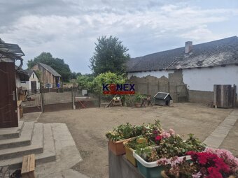 NA PREDAJ priestranný rodinný dom len 5 km od Kapušian - 9