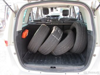 Renault Mégane Scénic dCi 130 INTENS - Nové brzdy + olejový - 9