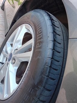 Ford Galaxy 2.5 HYBRID ZARUKA DO 2032 KUPENE SR - 9