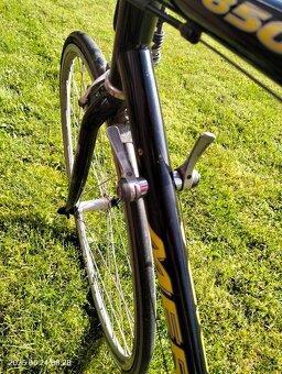 Predám pánsky cestný bicykel MERIDA ROAD 850 - 9