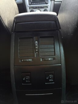 ŠKODA OCTAVIA COMBI RS 2.0TDI - 9