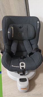 PETITE&MARS Autosedačka Reversal II (0-18 kg) Isofix – Grey - 9