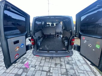 Predám Volkswagen Caravelle Long 2.5 BNZ - 9