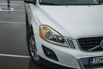 Volvo XC60 D5 (151kW) AWD Momentum Geartronic - 9