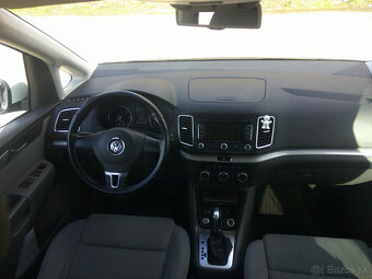 Volkswagen Sharan 2.0 TDI Comfortline DSG - 9