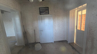 Pekný - veľký pozemok so starším domom - Podhájska 2608 m2 - 9