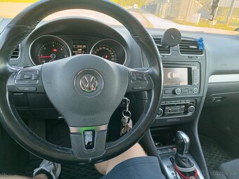 Predám vw golf 6, 1.6 tdi variant bluemotion, 7 st dsg - 9