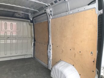 2× Peugeot Boxer 2.2 HDI, r.v. 2021 - 9