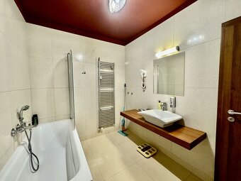 Predáme 3 izb. apartmán, V. Lomnica, Tatragolf, parking - 9