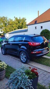 Predam Kia Sportage r.v. 12/2011 - 9