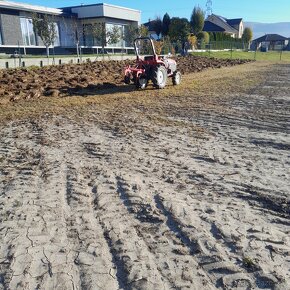 Zakladanie trávnika,Mulčovanie, úprava pôdy,kosenie, oranie, - 9
