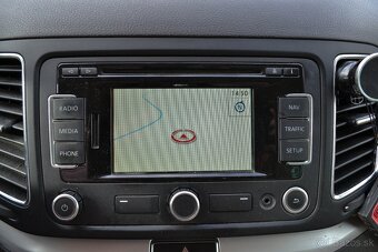 Volkswagen Sharan 2.0 TDi - 9