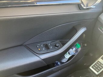 Škoda Octavia Combi 2.0tdi - 9