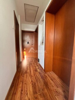 PREDAJ: Rodinný dom Hviezdoslavov 150 m2; pozemok 684 m2 - 9