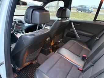 BMW X3 XDrive20d 177k A/T - 9