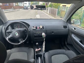 Škoda Fabia 1.4 16V (55 kW), rok 2005 - 9