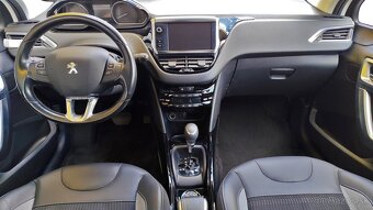 Peugeot 2008 1.2 Puretech AUTOMAT AllGrip 2017 111000km - 9