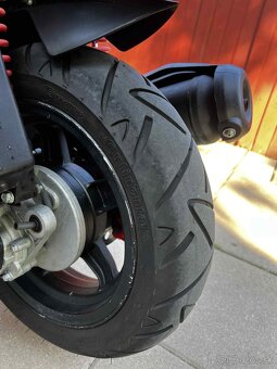 Predám skuter Maxon 125 - 9