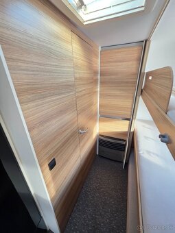 Zanovny obytny prives Adria Altea 552 PK - 9